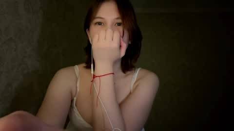 Snapshot of vivatrude chatting on May 16, 2026, 4:06 pm Sonya online show from May 16, 2026, 4:06 pm