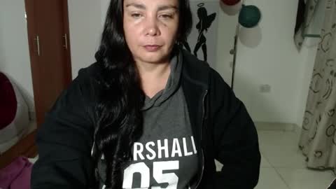 vivian_milf_paint online show from October 1, 2025, 4:29 am