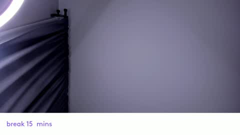 vivian_qwerty online show from March 6, 2025, 7:25 am