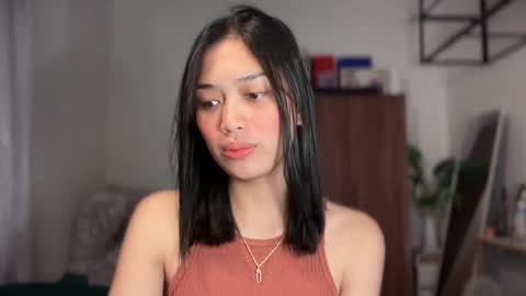 Vivian online show from February 2, 2026, 2:27 pm