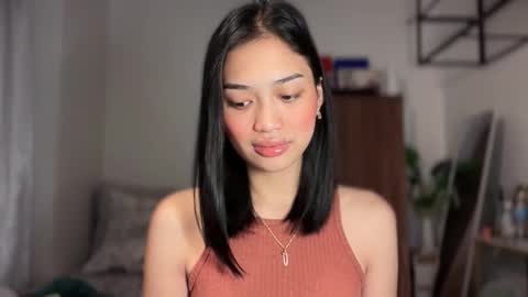 Vivian online show from February 5, 2026, 10:14 pm