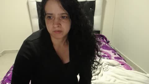 Snapshot of vivian_walt_ chatting on June 11, 2026, 5:38 am melissa online show from June 11, 2026, 5:38 am
