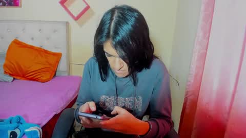 Snapshot of vivianalatin chatting on December 22, 2024, 12:27 pm instagram Viviana73215 online show from December 22, 2024, 12:27 pm