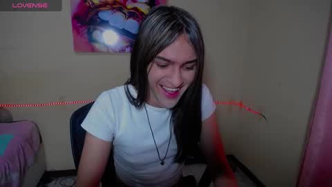 Snapshot of vivianalatin chatting on February 15, 2025, 8:33 pm instagram Viviana73215 online show from February 15, 2025, 8:33 pm