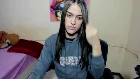 Snapshot of vivianalatin chatting on March 5, 2025, 12:00 pm instagram Viviana73215 online show from March 5, 2025, 12:00 pm