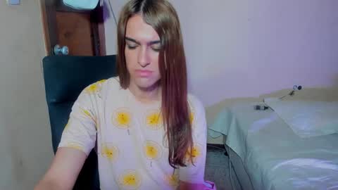 Snapshot of vivianalatin chatting on November 15, 2025, 3:59 am instagram Viviana73215 online show from November 15, 2025, 3:59 am