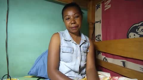 Snapshot of viviane0812 chatting on February 20, 2025, 6:39 am viviane0812 online show from February 20, 2025, 6:39 am