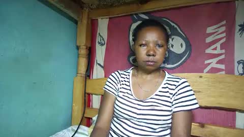 Snapshot of viviane0812 chatting on February 27, 2025, 11:15 pm viviane0812 online show from February 27, 2025, 11:15 pm