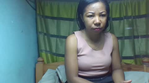 Snapshot of viviane0812 chatting on September 20, 2025, 5:19 am viviane0812 online show from September 20, 2025, 5:19 am