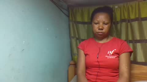 viviane0812 online show from October 20, 2025, 10:32 pm