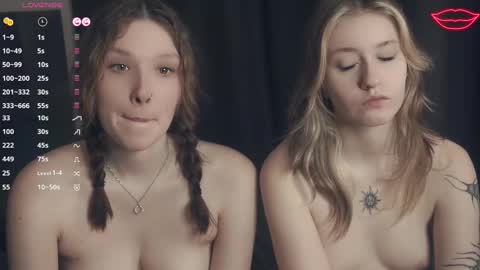 Snapshot of vivid_girls chatting on February 18, 2025, 4:04 am Nelly and Mari online show from February 18, 2025, 4:04 am