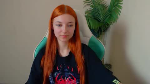 Vivien online show from April 21, 2026, 1:42 am