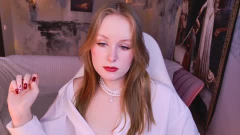 Vivien online show from April 12, 2026, 5:12 am