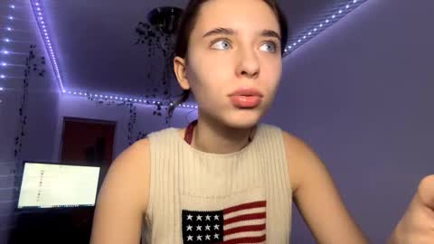 Vivi online show from December 20, 2025, 11:06 am