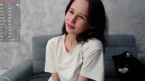 Snapshot of vivishow chatting on July 5, 2026, 6:26 pm Vivi online show from July 5, 2026, 6:26 pm