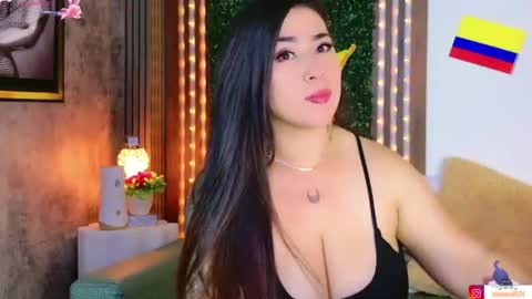 Vivi online show from June 23, 2026, 4:54 am