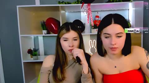 vivy_star online show from February 19, 2026, 1:34 am