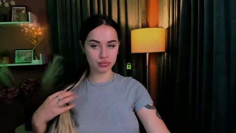 Snapshot of vivy_star chatting on May 21, 2026, 6:59 pm vivy_star online show from May 21, 2026, 6:59 pm