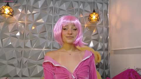 Snapshot of vixen_flutter chatting on March 26, 2026, 12:00 pm Vixen online show from March 26, 2026, 12:00 pm