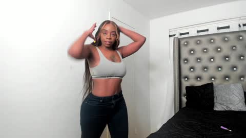 Sasha Malone online show from December 12, 2024, 7:48 pm