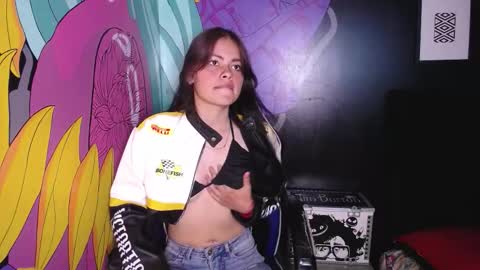 Snapshot of vixennp chatting on November 30, 2025, 3:54 am Vixennp online show from November 30, 2025, 3:54 am