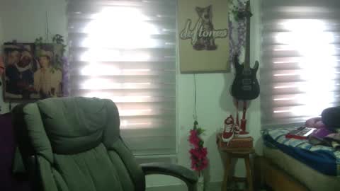 vl21cm online show from September 13, 2025, 4:40 pm