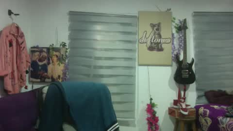 vl21cm online show from September 29, 2025, 12:10 pm