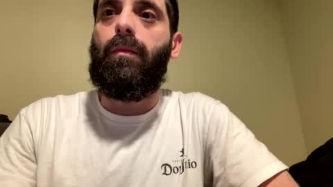 vnast010 online show from December 3, 2025, 5:59 am