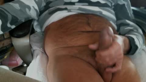 vnpg92 online show from February 18, 2025, 6:37 pm