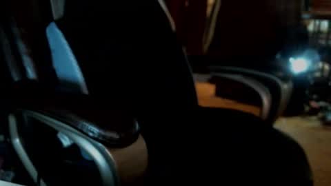 vnpg92 online show from February 27, 2025, 1:05 am