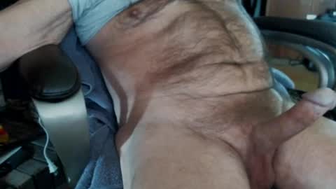 vnpg92 online show from March 4, 2025, 10:05 pm