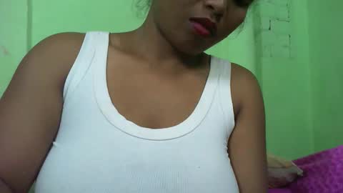 voagelle online show from September 16, 2025, 6:53 pm