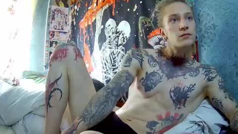 Elf online show from October 26, 2025, 7:25 am