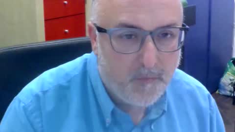 Snapshot of volpi72 chatting on May 21, 2026, 5:31 pm volpi72 online show from May 21, 2026, 5:31 pm