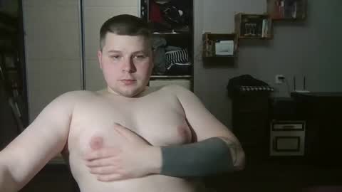 Volshebnik1302 online show from March 10, 2025, 8:56 pm