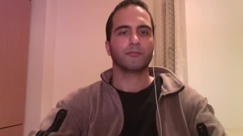 volve5 online show from February 17, 2025, 4:26 pm