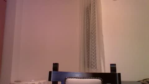 volve5 online show from December 22, 2025, 9:01 pm