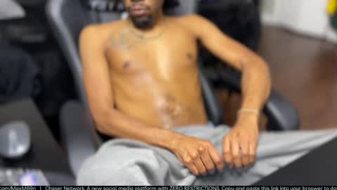 Snapshot of voodoodxck chatting on April 23, 2026, 5:30 am voodoodxck online show from April 23, 2026, 5:30 am