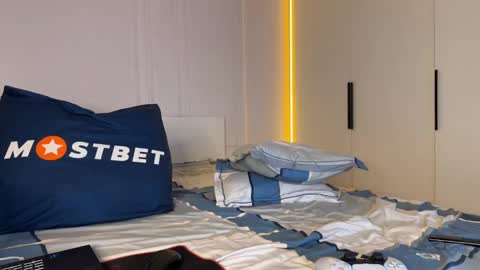 vorvik online show from January 6, 2025, 10:46 am