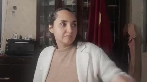 voulezvous_angel online show from November 7, 2025, 5:24 pm