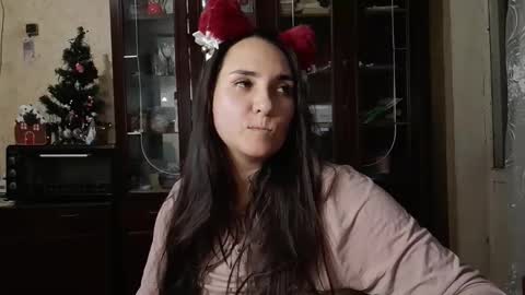 voulezvous_angel online show from January 7, 2026, 7:38 pm