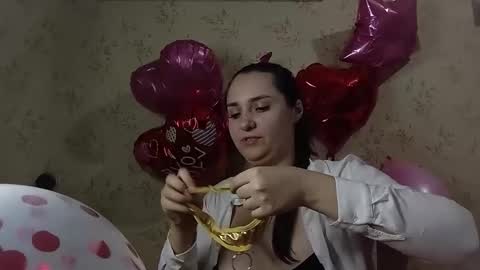 voulezvous_angel online show from February 13, 2026, 4:30 am