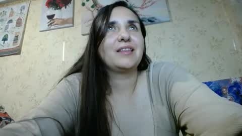 Snapshot of voulezvous_angel chatting on July 6, 2026, 3:36 pm voulezvous_angel online show from July 6, 2026, 3:36 pm