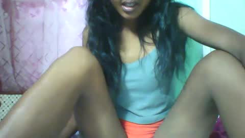 vounialdy online show from January 24, 2025, 1:03 pm