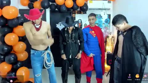 voyeurism_guys online show from October 29, 2025, 11:06 pm