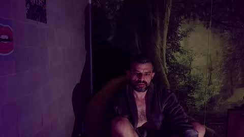 Snapshot of vuiljoske chatting on November 17, 2025, 12:49 am CBNewGuy online show from November 17, 2025, 12:49 am