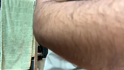 vvip_prem online show from October 28, 2025, 8:07 am