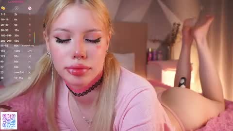  Lina online show from April 19, 2026, 8:00 pm