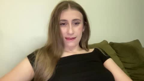 Snapshot of walkiria19 chatting on May 7, 2026, 6:24 pm walkiria19 online show from May 7, 2026, 6:24 pm