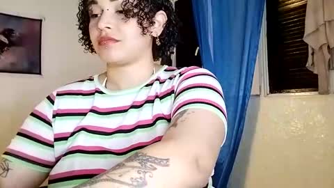 Juli online show from October 28, 2025, 4:42 pm